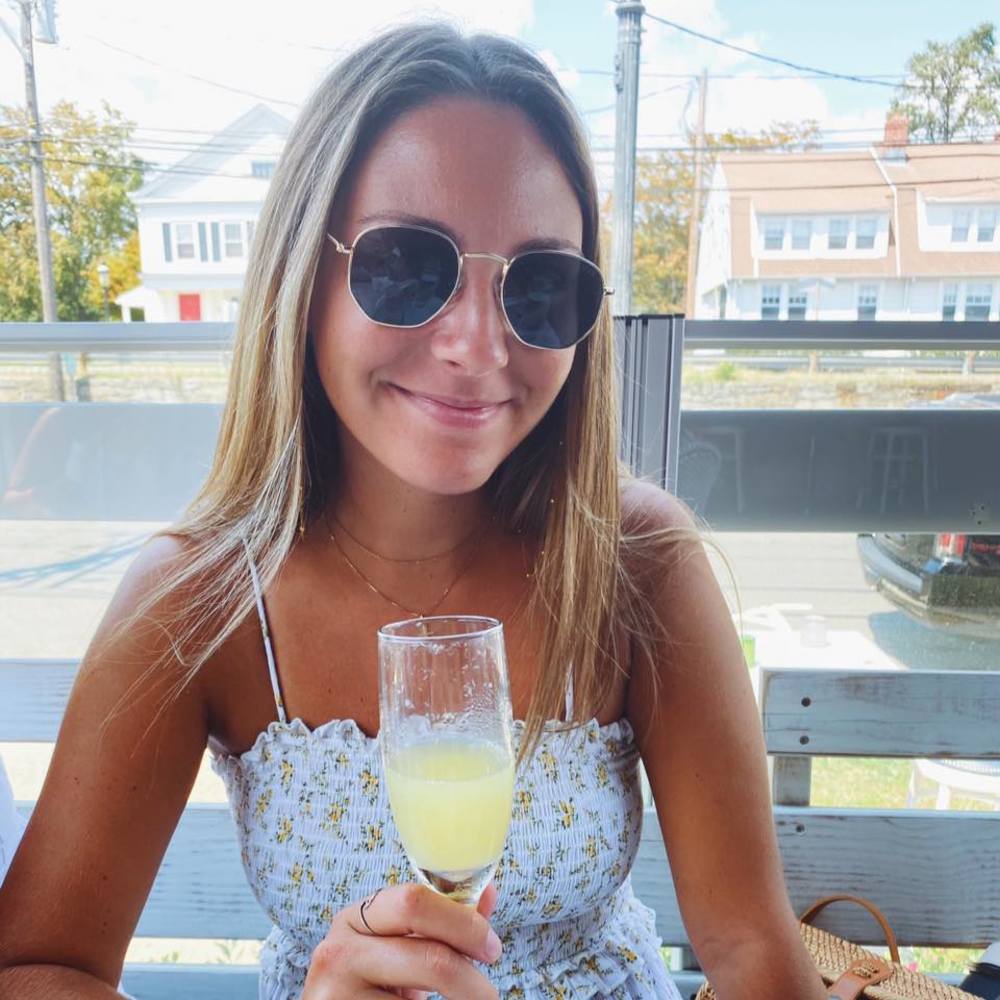 Meet your Posher, Nikki